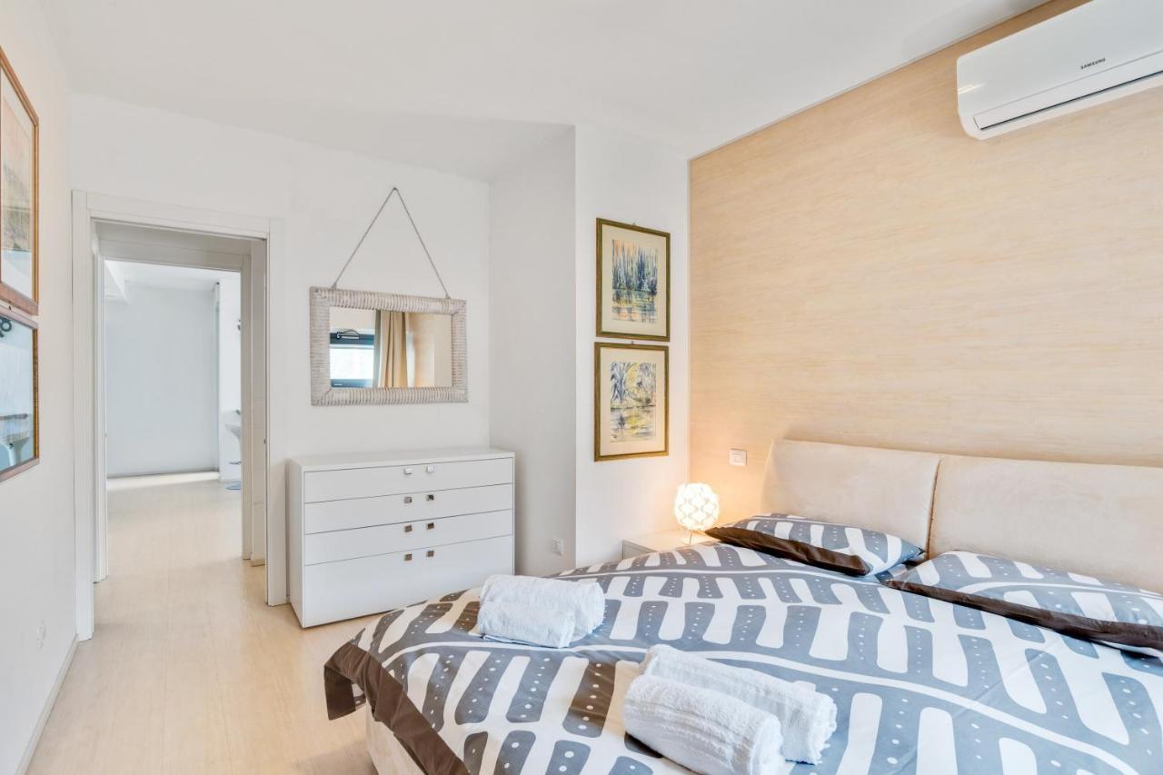 La Perla Apartment Комо Екстериор снимка